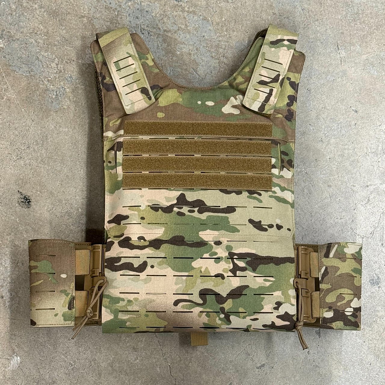 Lancer Plate Carrier